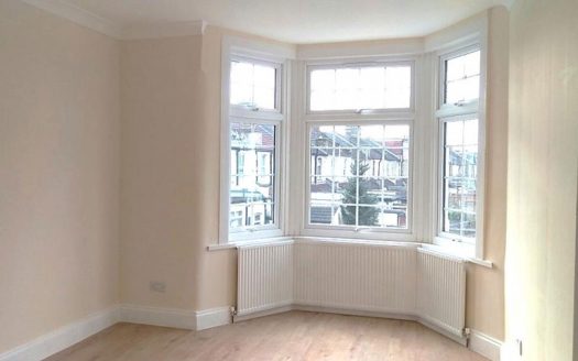 Six bedroom house in the Perth Road