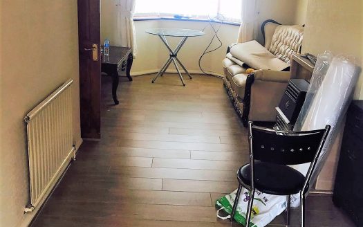 2 Bed House in Canning Town