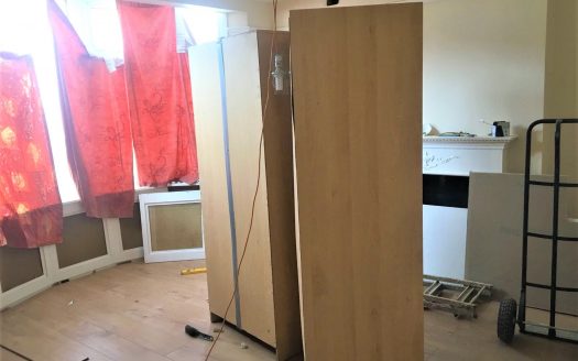 5 Bed House to let in Seven Kings, IG3