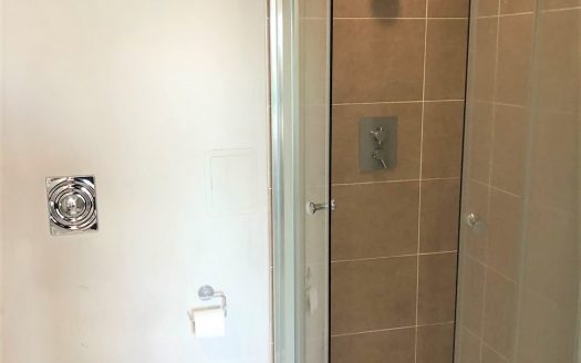 New Build 2 Bed Flat in Stratford