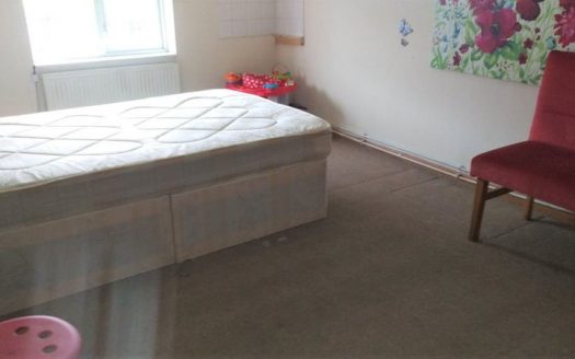 3/4 Bedroom Flat in Hornchurdh