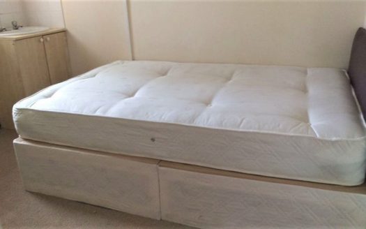 3/4 Bedroom Flat in Hornchurdh