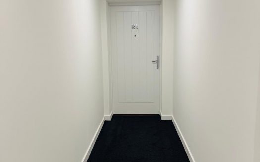 Luxury 2-Bedroom New-Build Apartment