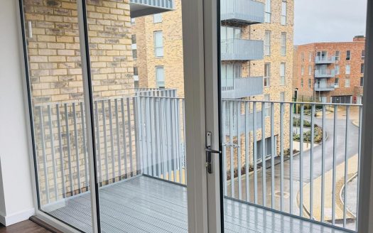 Luxury 2-Bedroom New-Build Apartment